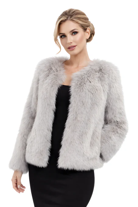Abrigo en piel plata - Alquiler de vestido para Complementos en Bogotá - Click2Dress