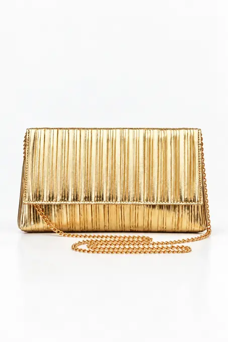 Sobre Lunar Dorado - Alquiler de vestido para Carteras en Bogotá - Click2Dress