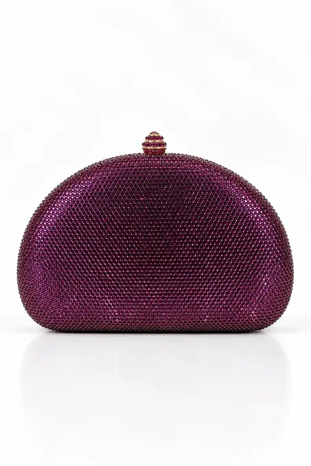 Sobre Vesta  - Alquiler de vestido para Carteras en Bogotá - Click2Dress